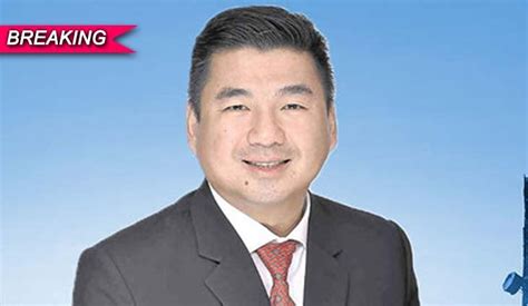 Dennis Uy folds: Cash